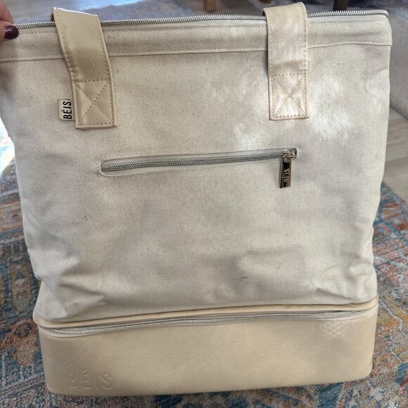 Beis Mini Weekender - Picture 2 of 9